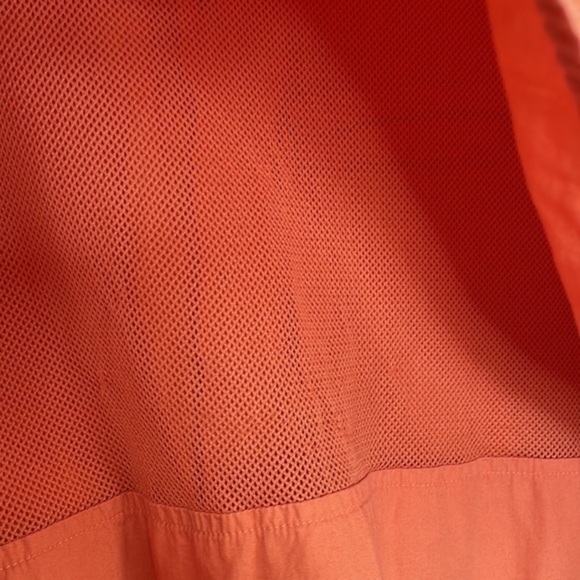 Men's Cabela's Orange Short Sleeve Button Down Shirt Size Large Regular (LR) - Picture 7 of 7